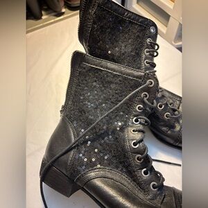 Gianni Bini Black Sequin Lace-Up Boots Sz 7
